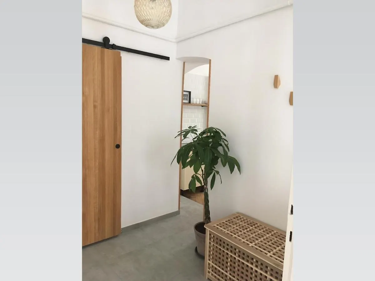 Stylish Apartment 5 Mins From The Charles Bridge Prague
